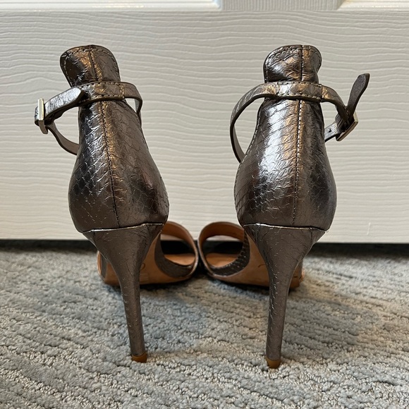 JOIE Jaclyn High Heel Embossed Snakeskin High Heel Sandal - Bronze Metallic 37 7 - Picture 9 of 10